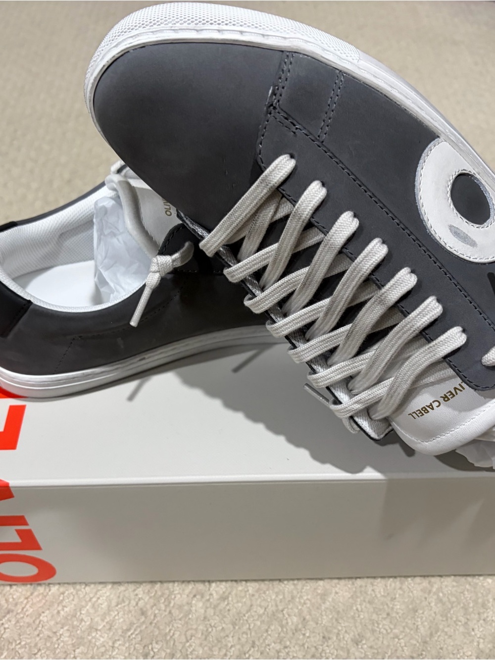 Oliver Cabell Grey and White Low-Top Leather Sneakers 42eu 9mens